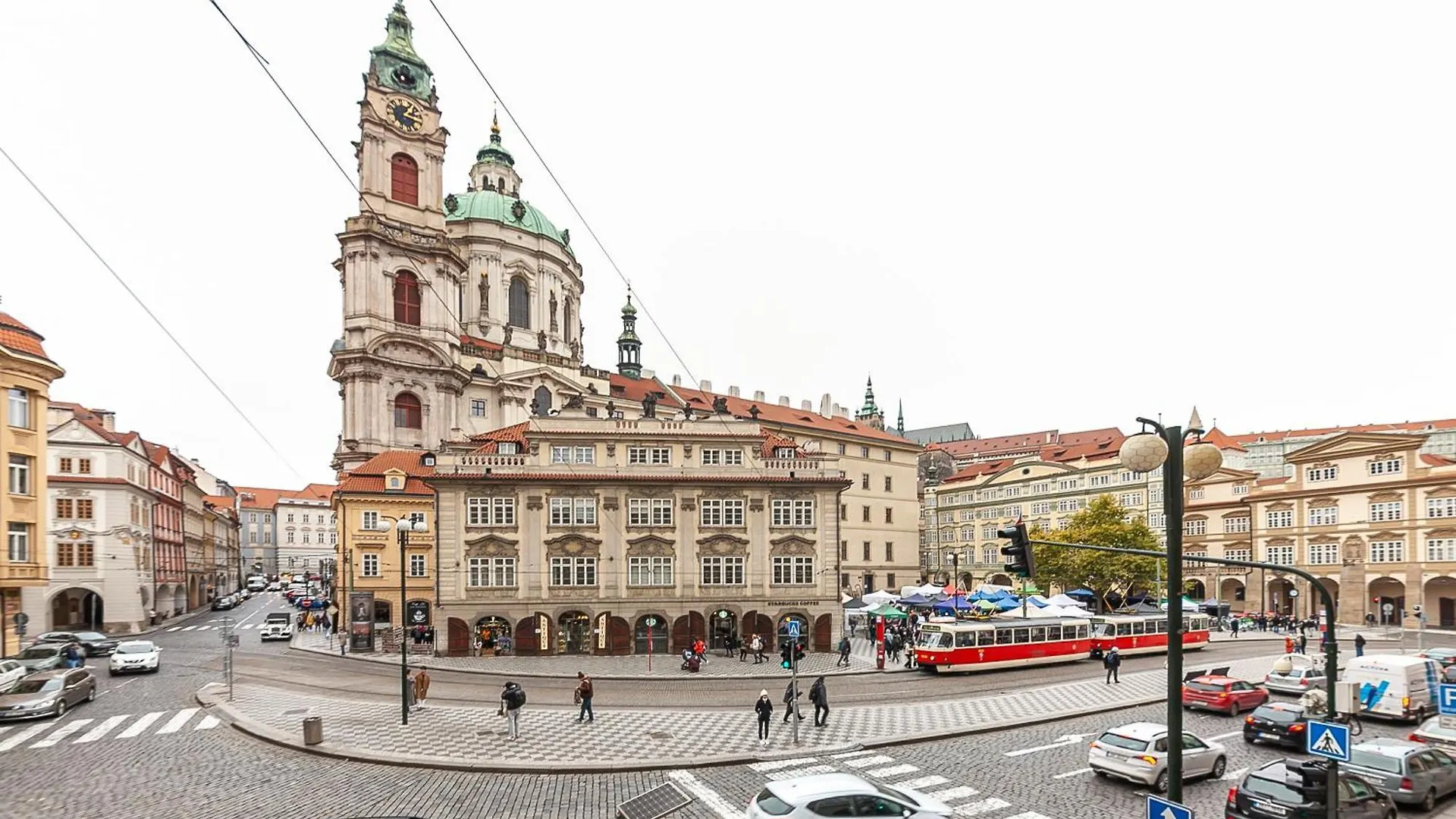 Royal Apartment By Charles Bridge View Of Saint Nicholas Church