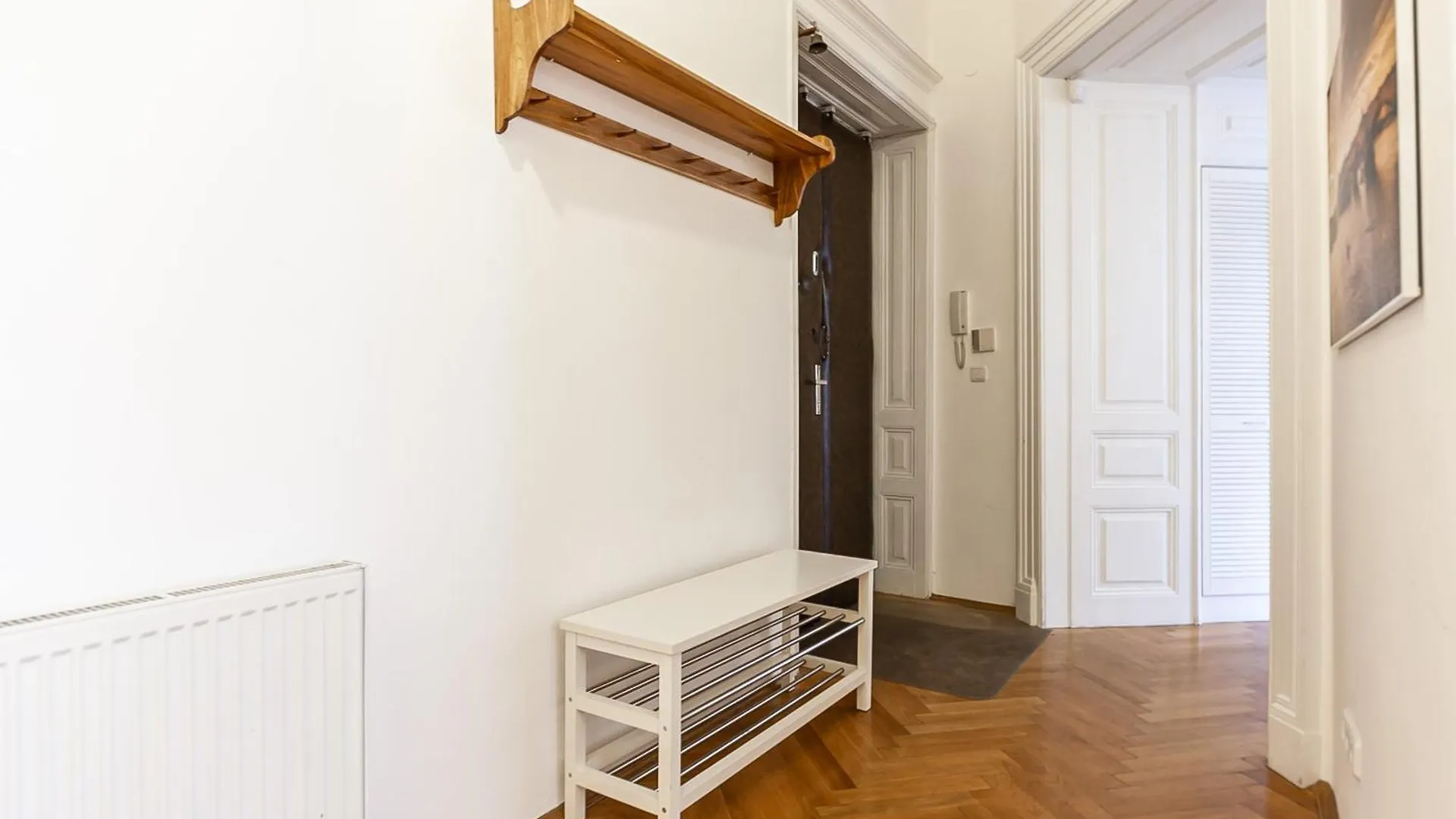 Royal Apartment By Charles Bridge View Of Saint Nicholas Church 0*, Prague